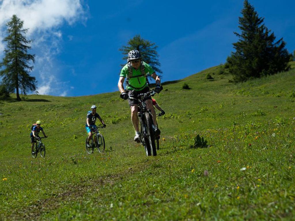 Unser Loisach Hotel Lermoos Esterno foto